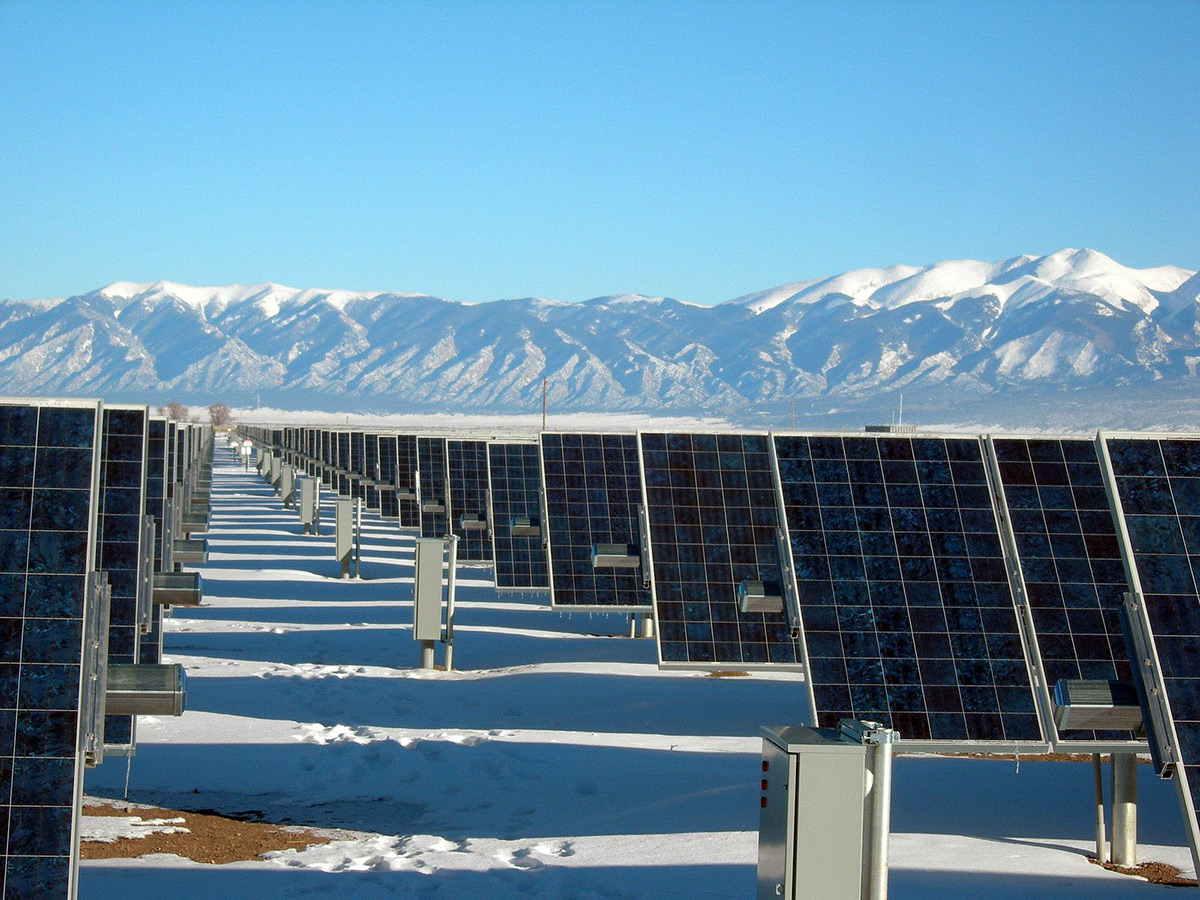 Solar array at Alamosa - NREL